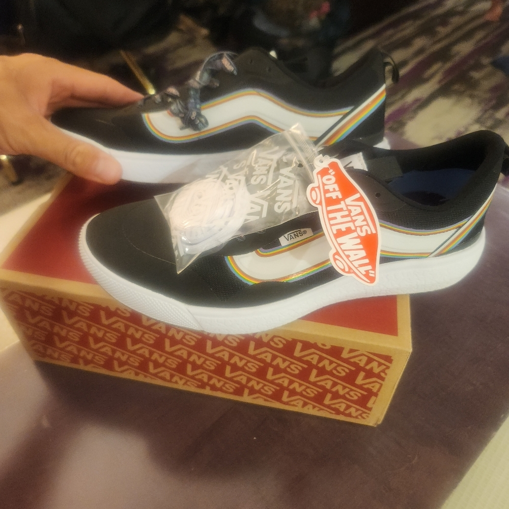 Vans PRIDE size 10.5 women OR 9 MEN ultrarange Exo rainbow 🌈 #pride - Picture 7 of 9